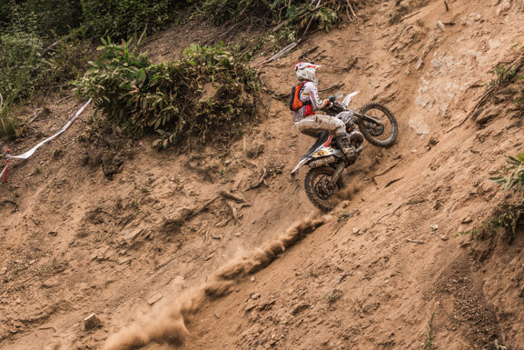 d1019a3c3d57fffb2306b05437588be377c4f4d3