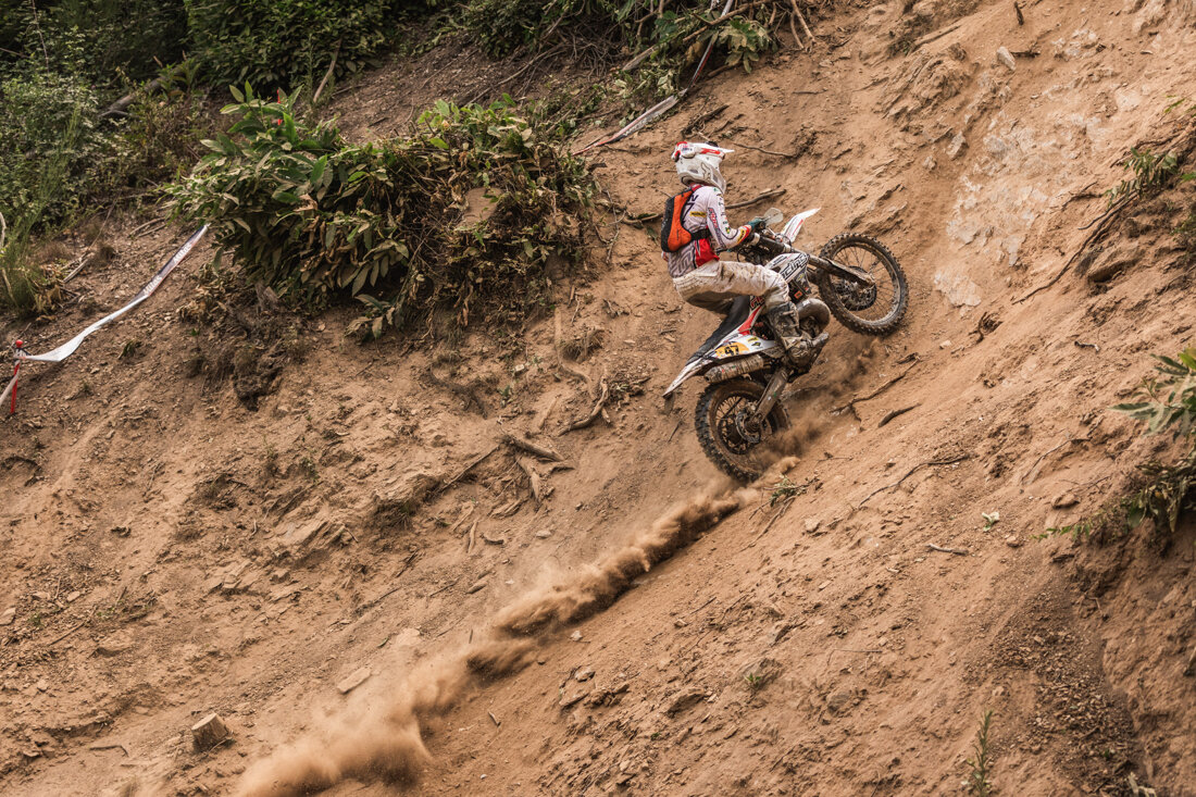 d1019a3c3d57fffb2306b05437588be377c4f4d3