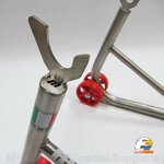 cavalletto-posteriore-moto-gp-inox