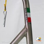 cavalletto-a-perno-per-mv-agusta-inox