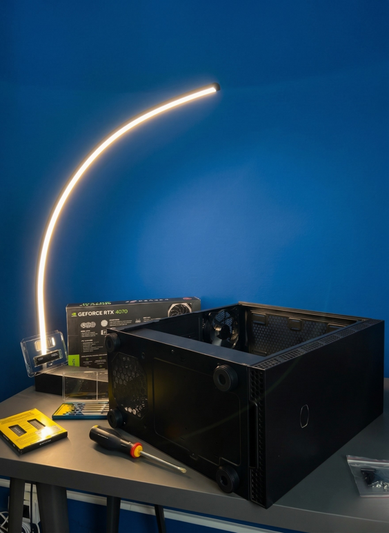 lampada da tavolo per scrivania arco led moderna touch 