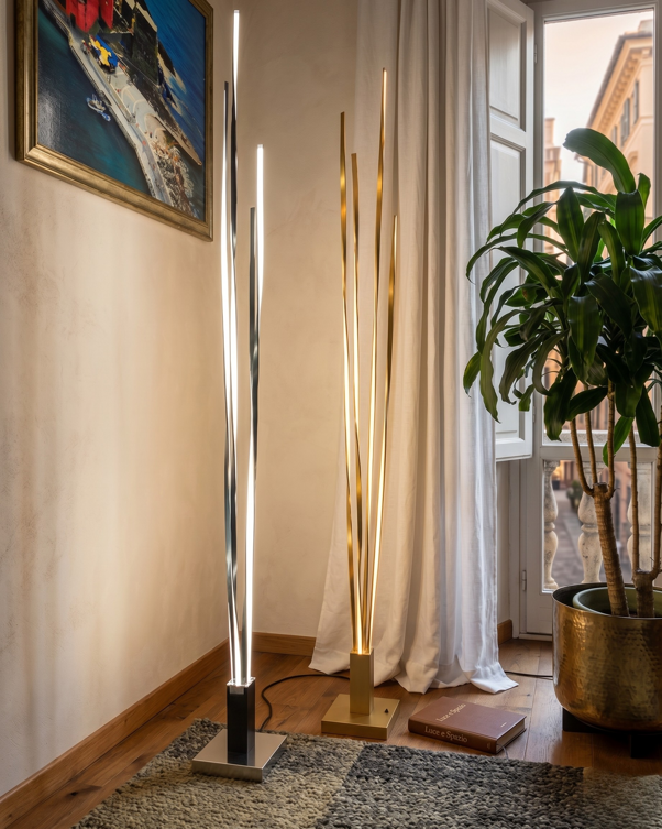 piantana steli led pianta di luce decorativa molto luminosa 