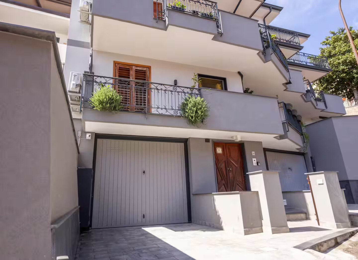 taormina-matthome-taoxenia-ingresso-e-parcheggio.jpeg taormina-matthome-taoxenia-ingresso-e-parcheggio.jpeg