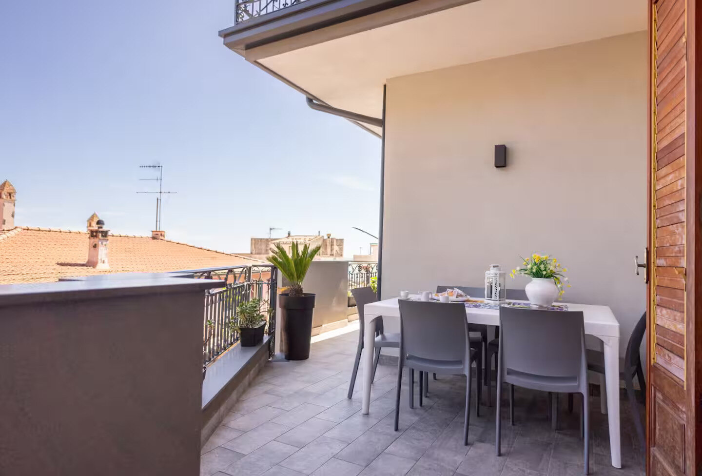 taormina-matthome-taoxenia-balcone.jpeg taormina-matthome-taoxenia-balcone.jpeg