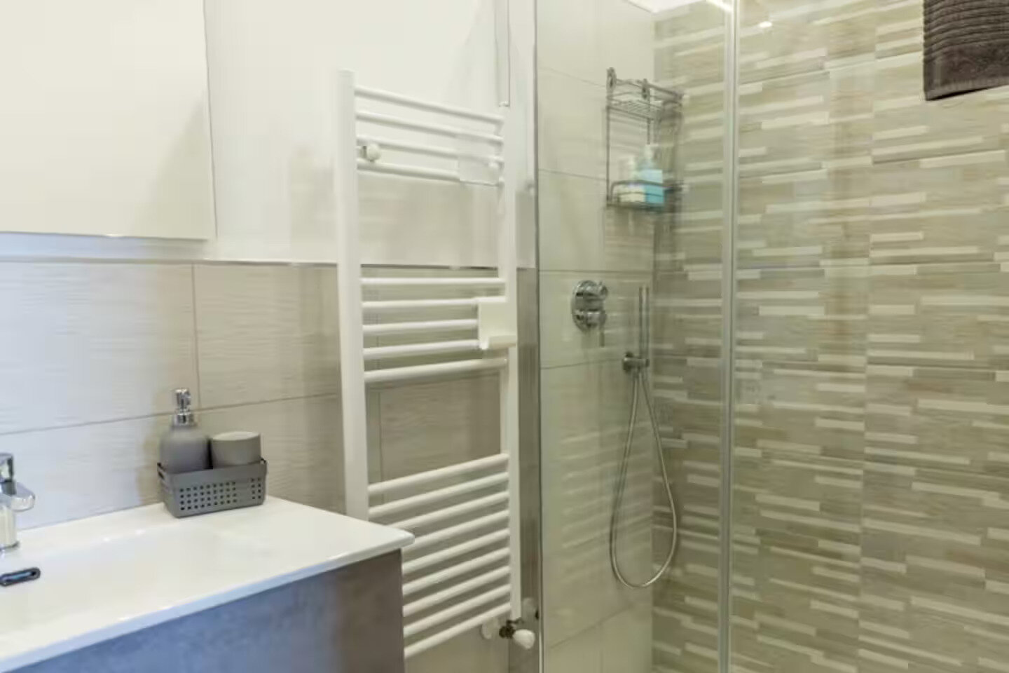 taormina-matthome-taoxenia-doccia.jpeg taormina-matthome-taoxenia-doccia.jpeg