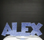 cake-topper-nome-su-piedistallo