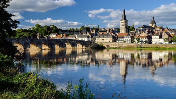 ville-de-nevers-sur-la-loire-scaled-1600x900.jpeg