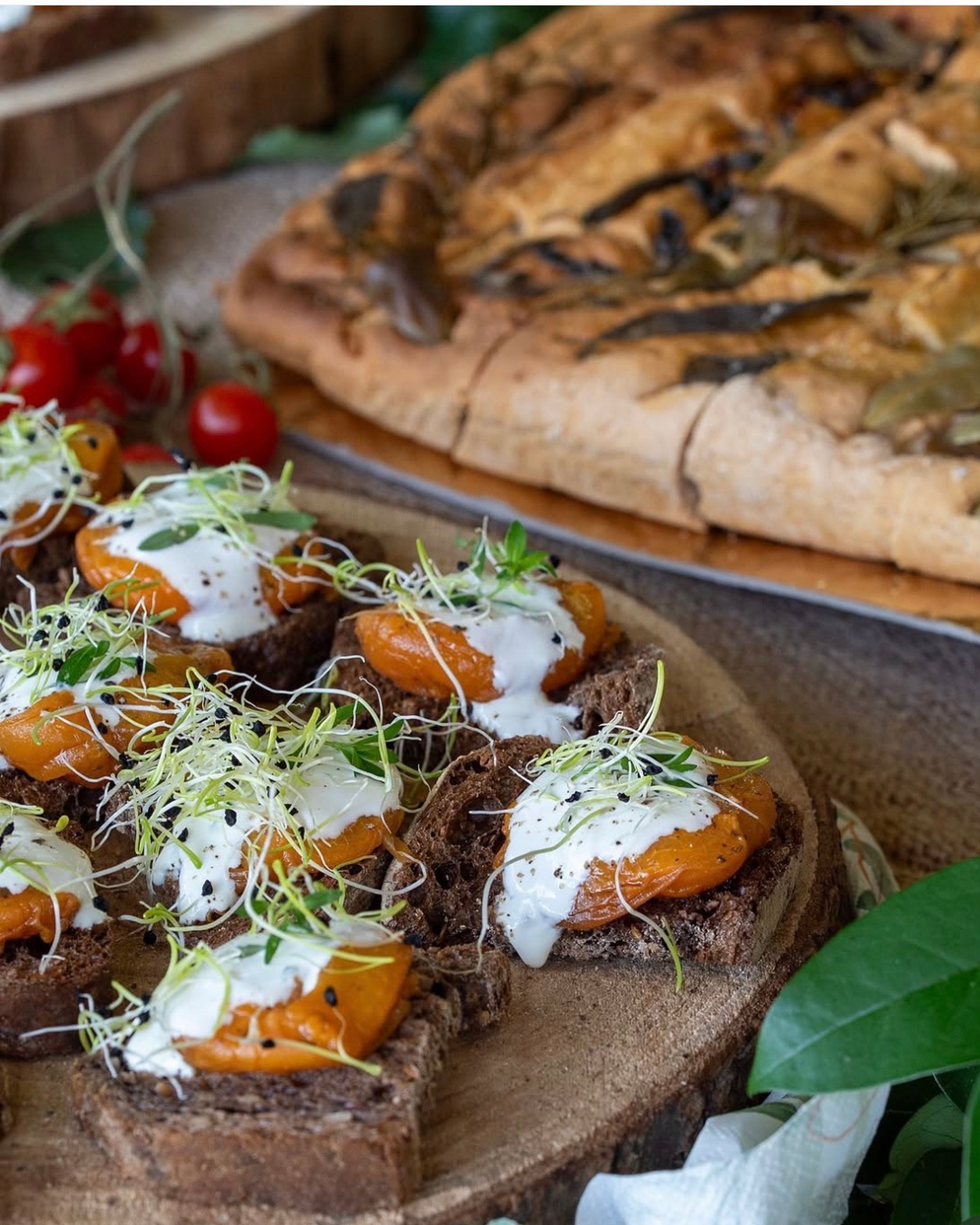 un’esperienza esclusiva dedicata agli amanti del tartufo, dove gusto, convivialità e atmosfera si incontrano. (4)