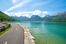 via tourismo vous accompagne depuis et vers la région auvergne-rhône-alpes.jpeg via tourismo vous accompagne depuis et vers la région auvergne-rhône-alpes.jpeg