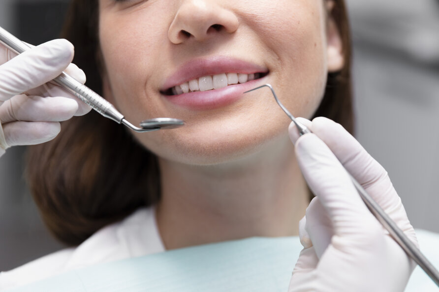 close-up-smiley-patient-appointment.jpeg