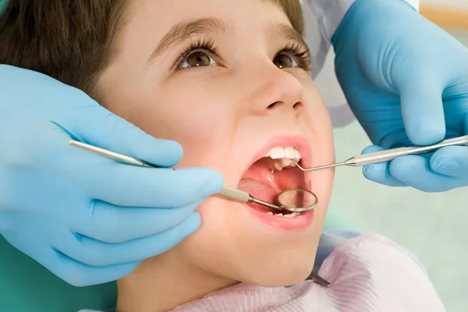 65bc96320fe0a5e78c73afe0_why does my baby need to see the dentist