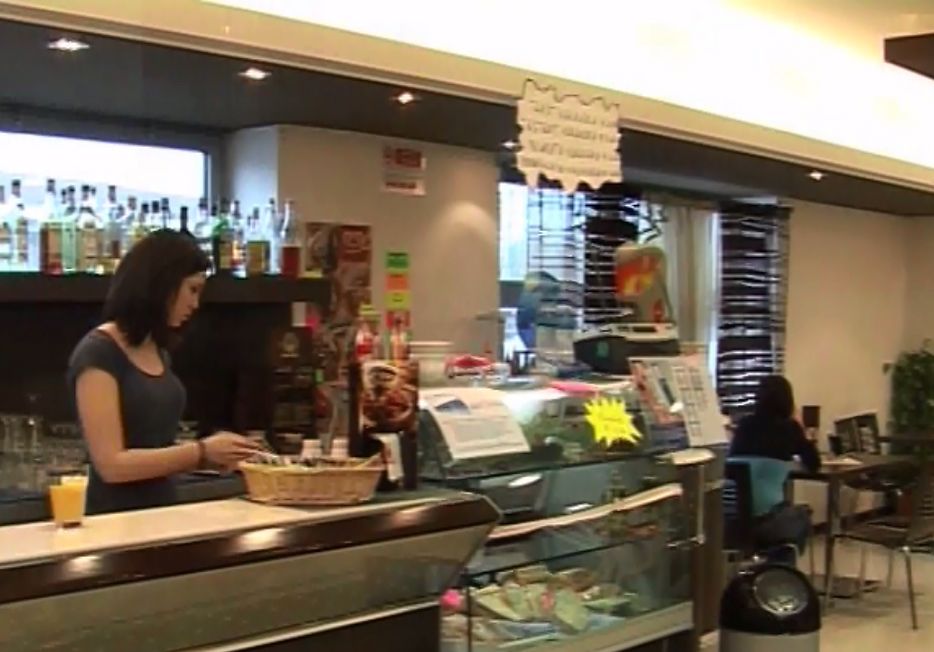 e04526_e5e131dc9bd0446bb1fa9e03573e4028~mv2