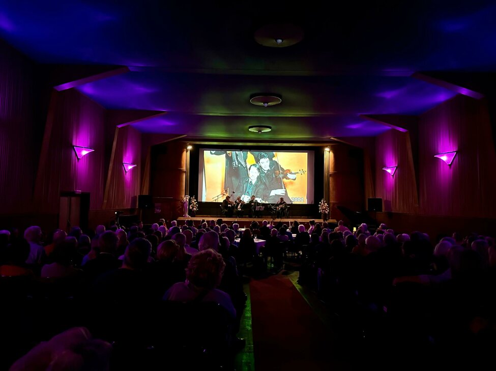 Lichtspieltheater STAW