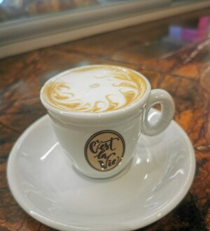 Colazione bar C'est la Vie di Casale Corte Cerro