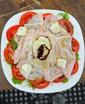 Pranzo bar C'est la Vie di Casale Corte Cerro