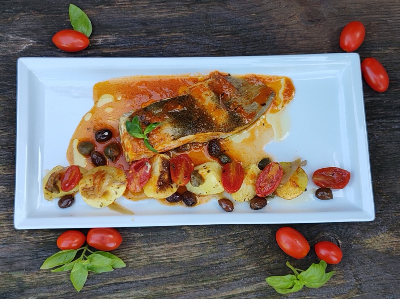branzino con patate.jpeg