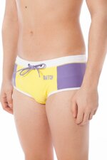datch-mare-uomo-giallo