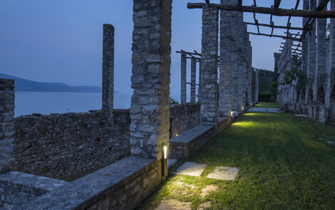 cultural_center_la_nave_di_harlock_in_brescia_01.jpeg