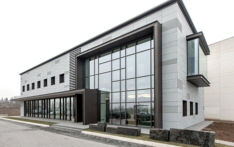 ghirardi_stone_contracto_s_headquarter_in_carpendeolo_bs_02.jpeg
