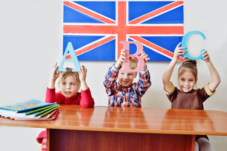 three-little-children-english-lesson.jpeg three-little-children-english-lesson.jpeg