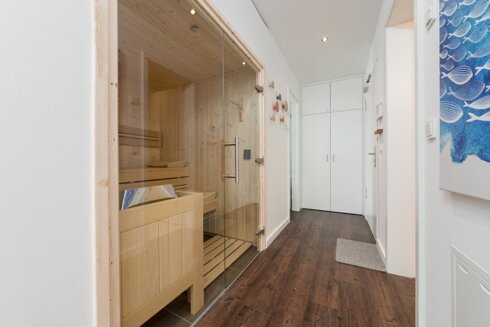 Flur und Sauna Quartier Schneespecht Flur und Sauna Quartier Schneespecht