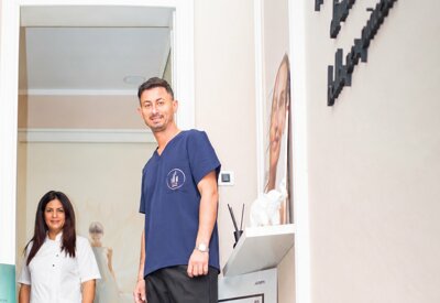staff Estetica Oxa all'accoglienza clienti