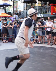 carlos-verdin-cirque-nacho-con-del-salsa-montreal%20(7).jpeg
