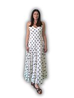 abito-lungo-a-pois-tensione-in