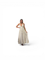 abito-lungo-ricamato-beige-deepti