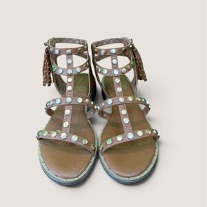 sandalo-gladiator-cuoio-borchiato-divine-follie