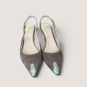 decollete-slingback-marrone-con-punta-metallica-divine-follie