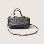 borsa-intrecciata-tracolla-moro-eleganza-versatile