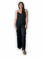 pantalone-cargo-fluido-con-tasconi