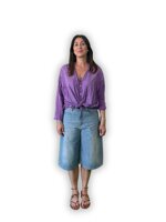 camicia-ricamata-con-nodo-frontale-tensione-in