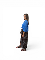 camicia-leggera-con-nodo-frontale