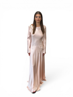abito-lungo-satin-tensione-in