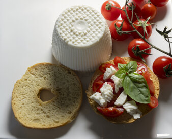 ricotta e pomodorini_2.jpeg