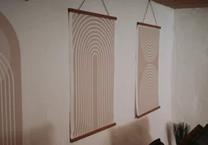 Modern wall decor in the relaxation room of Harmony Wellness, a private spa and wellness retreat in Vitznau on Lake Lucerne.