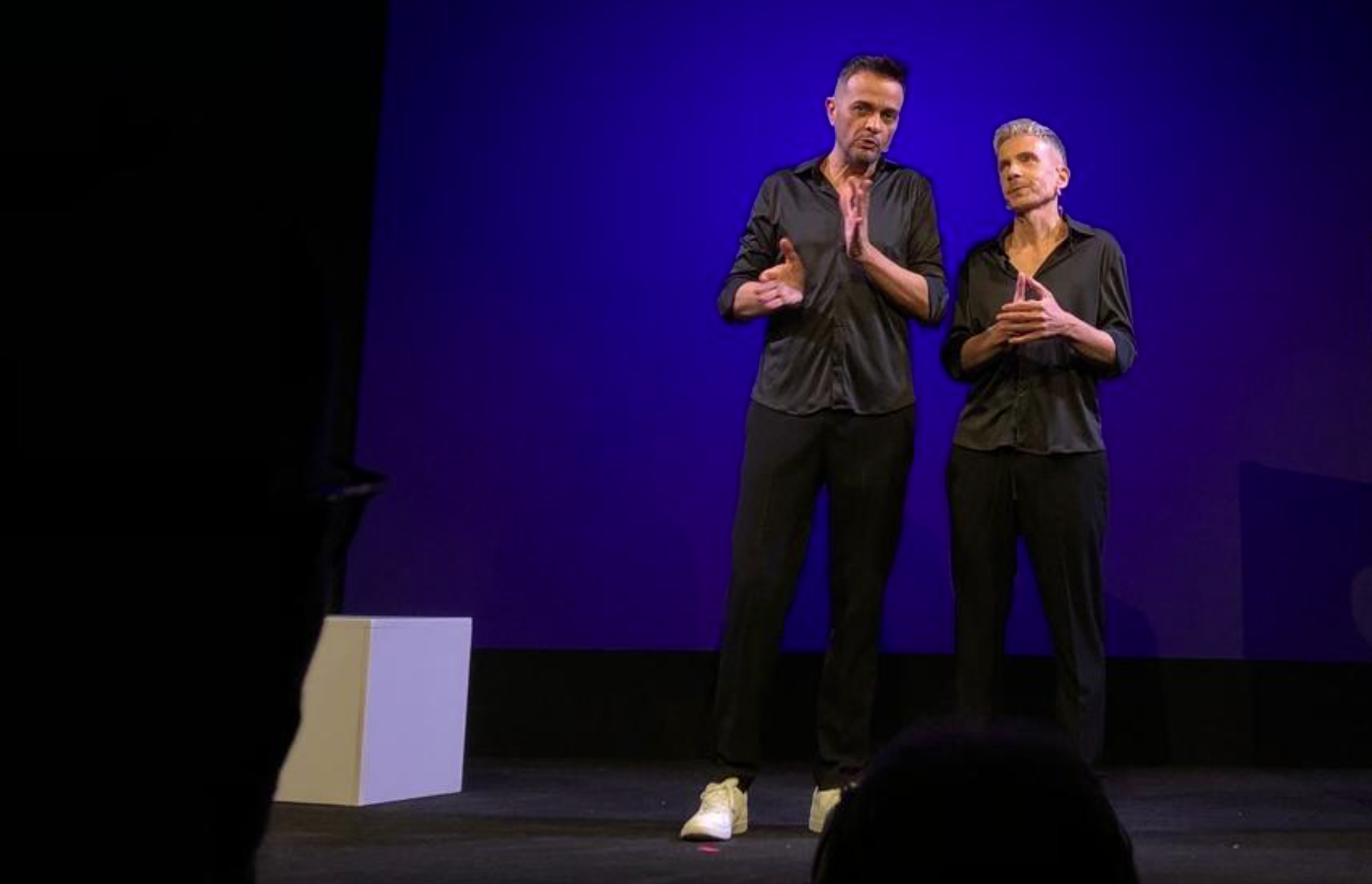 Identità, coraggio e ironia all'Off Off Theatre di Roma.