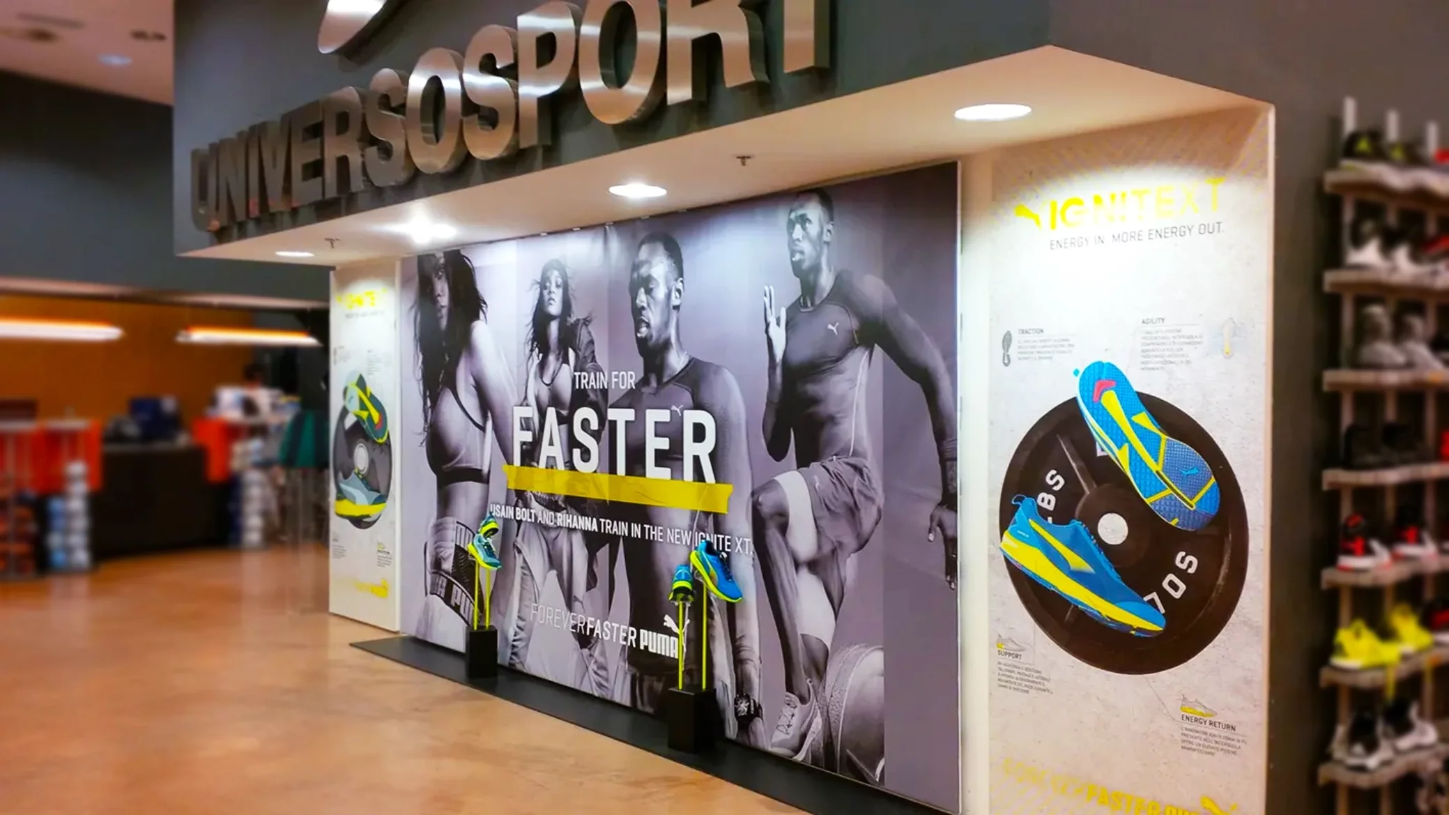 allestimento vetrine negozi roma, vetrinista di roma (62)