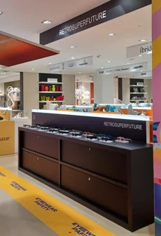 Allestimento e wrapping strutture La Rinascente Roma e Milano