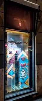 Allestimento vetrine Milano