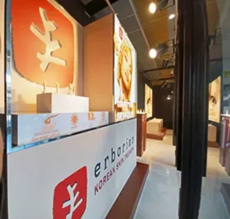 allestimento vetrine per coin la rinascente a roma