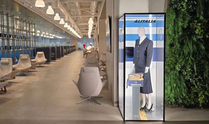 mostra divise alitalia ita fiumicino hangar lounge officinevisual