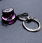 porte-cles-cap-noir-pink