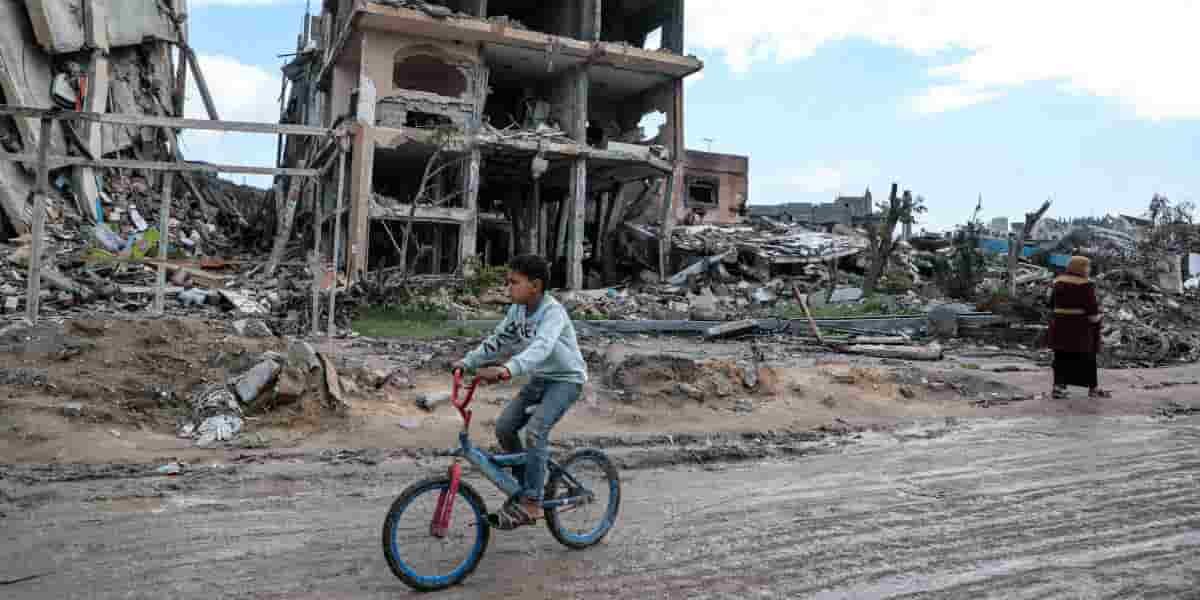 Vivere insieme e morire insieme Vivere insieme e morire insieme