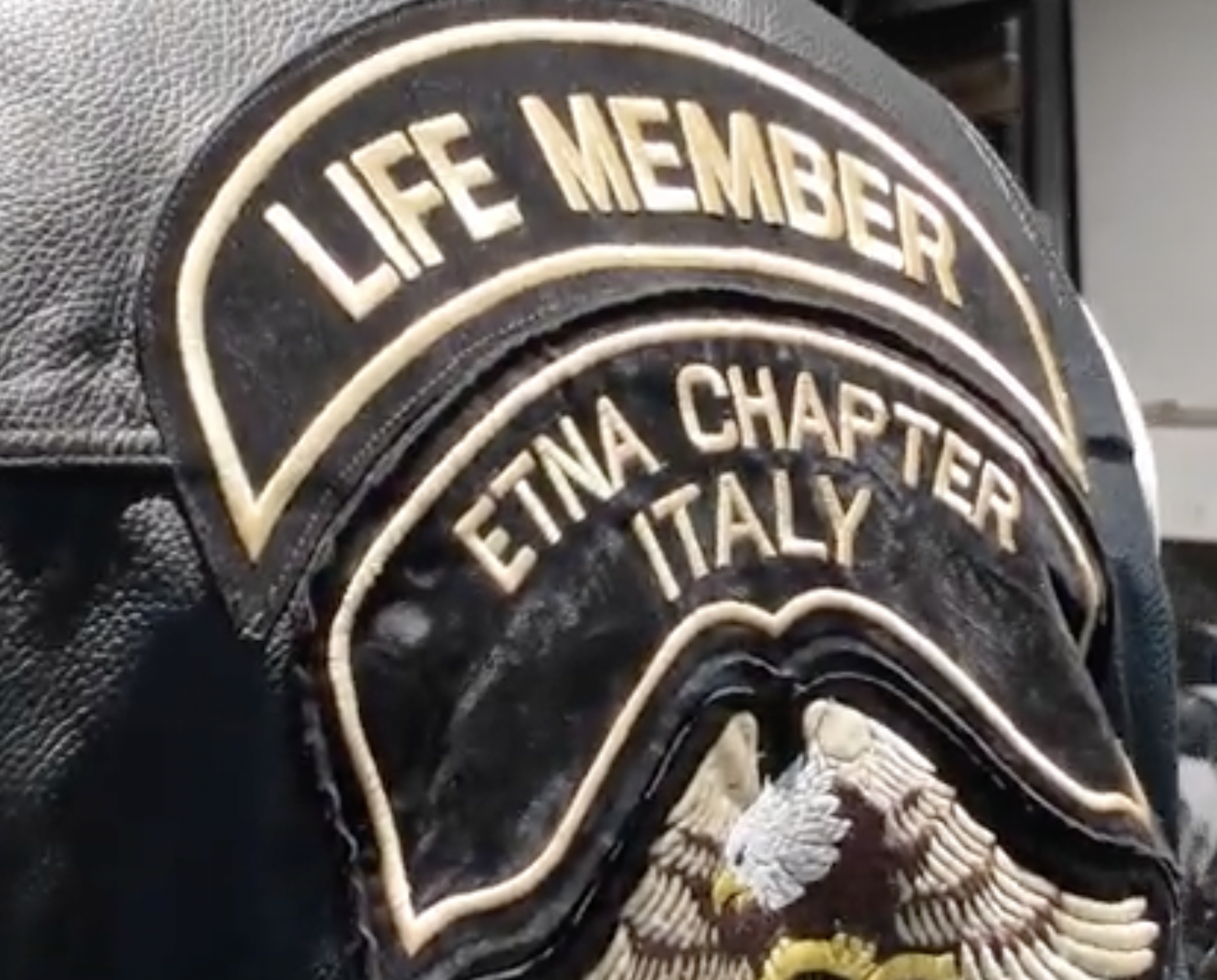 Su SudArte Etna Chapter, 25 anni di amore per le Harley-Davidson: una storia di amicizia, libertà e passione che continua a correre Su SudArte Etna Chapter, 25 anni di amore per le Harley-Davidson: una storia di amicizia, libertà e passione che continua a correre