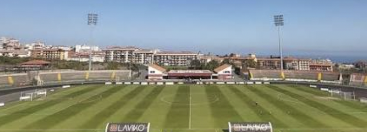 Su SudSalute Ibiscus, tutto pronto oggi per il “Torneo del Cuore”: ad Acireale in campo per un abbraccio ai bambini e alle loro famiglie Su SudSalute Ibiscus, tutto pronto oggi per il “Torneo del Cuore”: ad Acireale in campo per un abbraccio ai bambini e alle loro famiglie