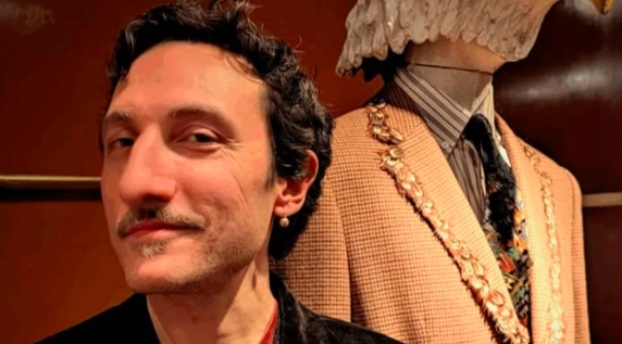 Su SudSTYLE Il siciliano Marco Di Vincenzo divorzia dal brand Etro Su SudSTYLE Il siciliano Marco Di Vincenzo divorzia dal brand Etro