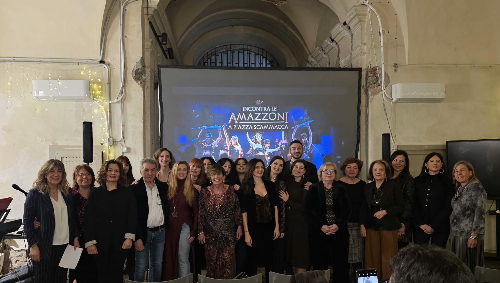 Su SudARTE Grande ritorno per “La città delle Amazzoni”: il musical che rompe gli schemi è pronto a (ri)conquistare la città Su SudARTE Grande ritorno per “La città delle Amazzoni”: il musical che rompe gli schemi è pronto a (ri)conquistare la città